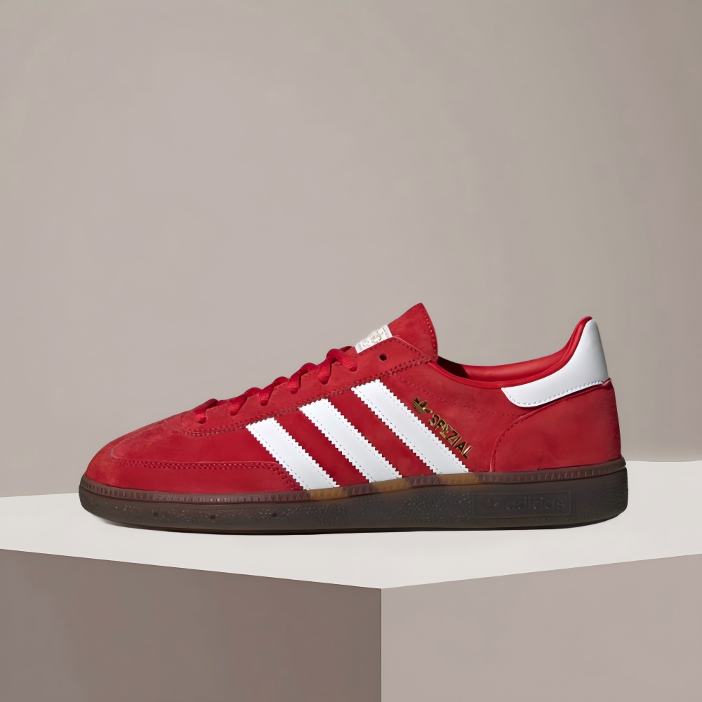 أحذية رياضية منخفضة الارتفاع م - مراجعة Adidas Shoes Gazelle وسعره